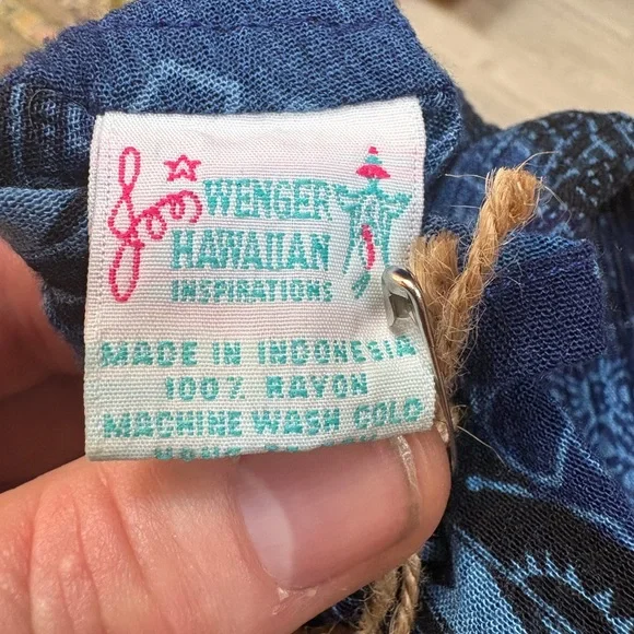 World Hawaiian Fashions Indigo Batik Set - Picture 13 of 13